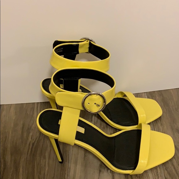 Topshop Ria ankle straps heel - Picture 2 of 4